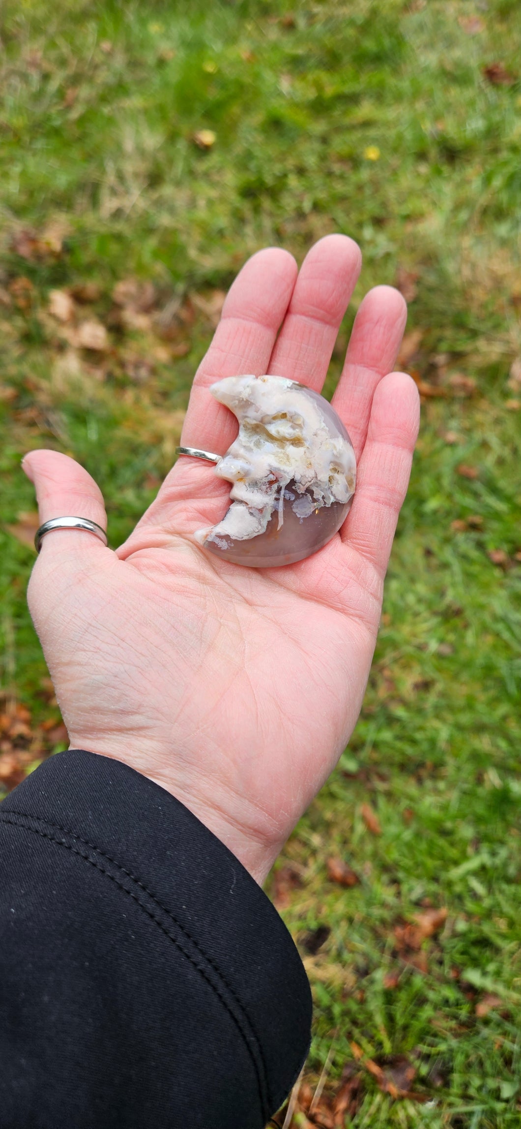 Flower Agate Moon Face