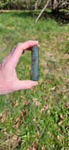 Load image into Gallery viewer, Labradorite Point
