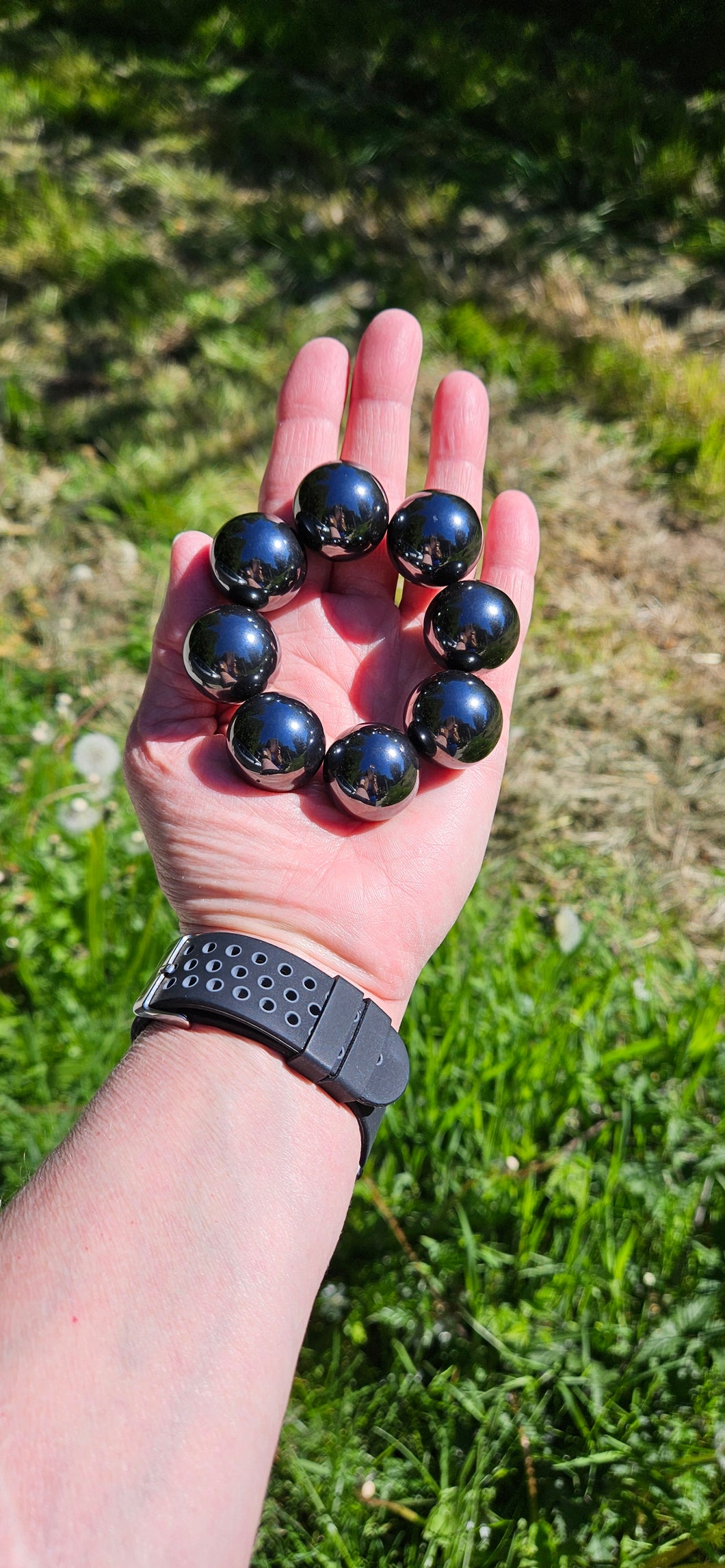 Magnetic Hematite Round