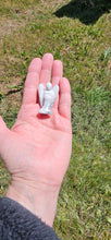 Load image into Gallery viewer, Howlite Mini Angel
