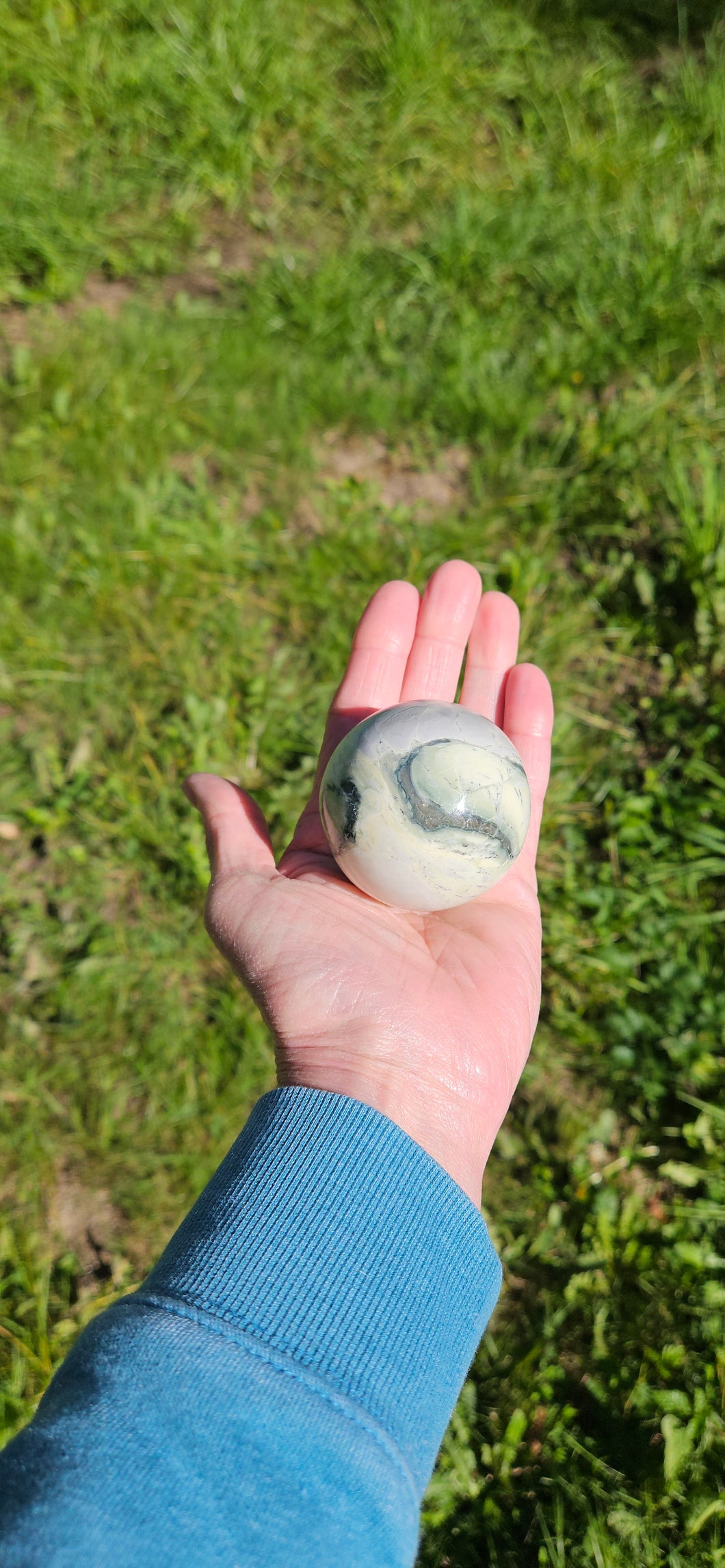 Serpentine Sphere