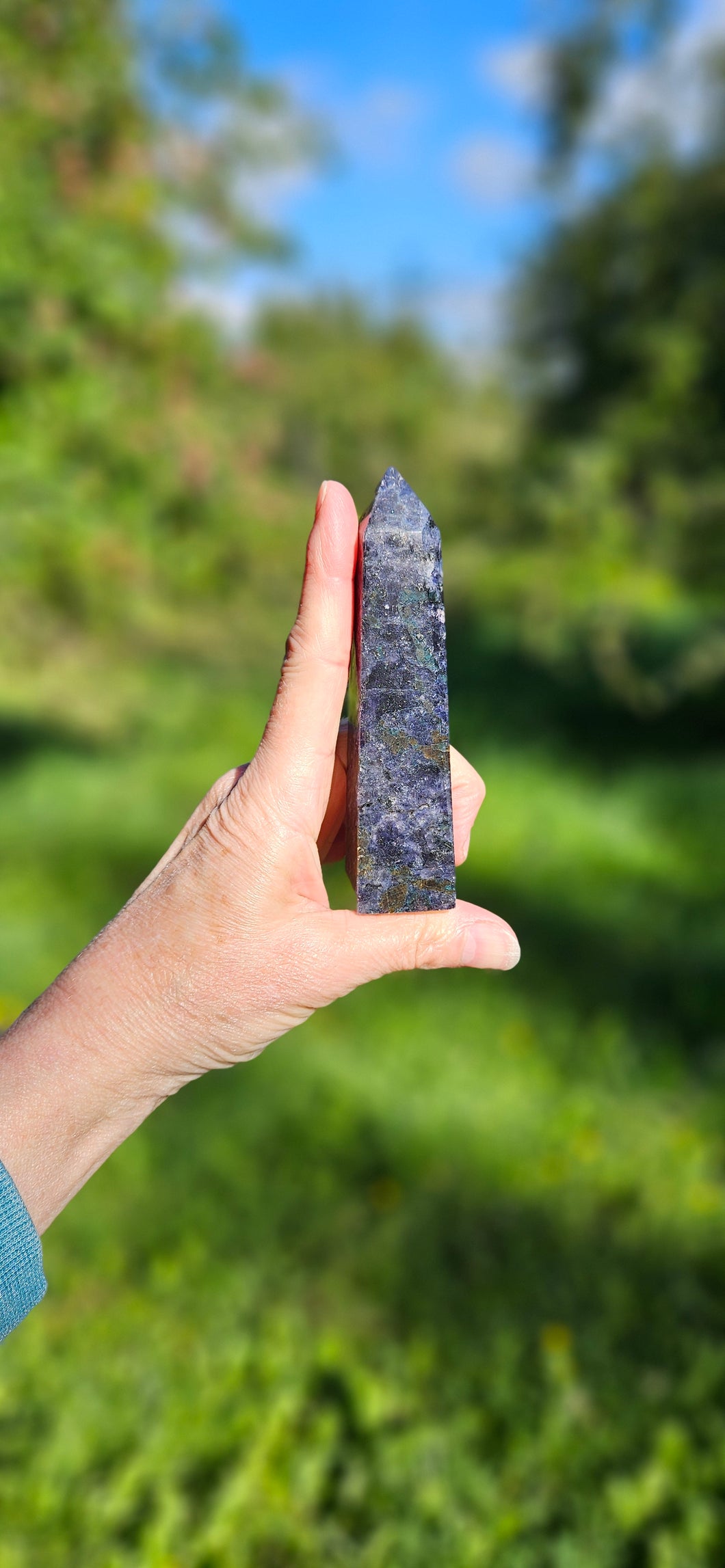 Iolite Point