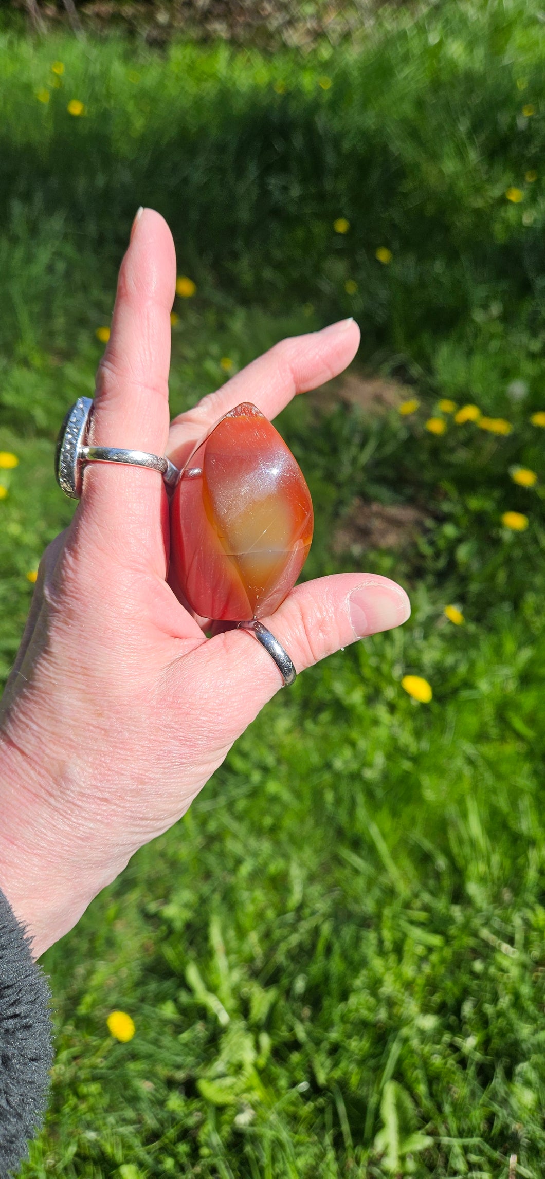 Carnelian Twist