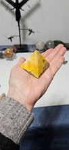 Load image into Gallery viewer, Bumblebee Jasper Pyramid
