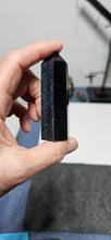 Load image into Gallery viewer, Blue Tiger Eye Point
