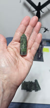 Load image into Gallery viewer, Chrome Diopside Point

