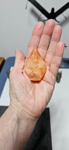 Load image into Gallery viewer, Fire Quartz Diamond Point
