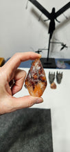 Load image into Gallery viewer, Fire Quartz Diamond Point
