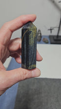 Load and play video in Gallery viewer, Blue Tiger Eye Point

