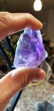 Load image into Gallery viewer, Amethyst Raw medium
