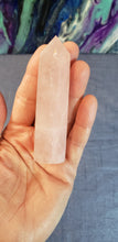 Load image into Gallery viewer, Rose Quartz Point
